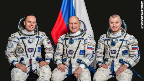 طاقم رائد فضاء روسي بالكامل ينطلق إلى محطة الفضاء الدولية