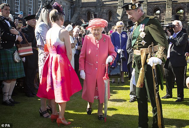 2019 - الملكة في حفل أقيم في قصر هوليرود هاوس في إدنبرة ، 3 يوليو ، 2019